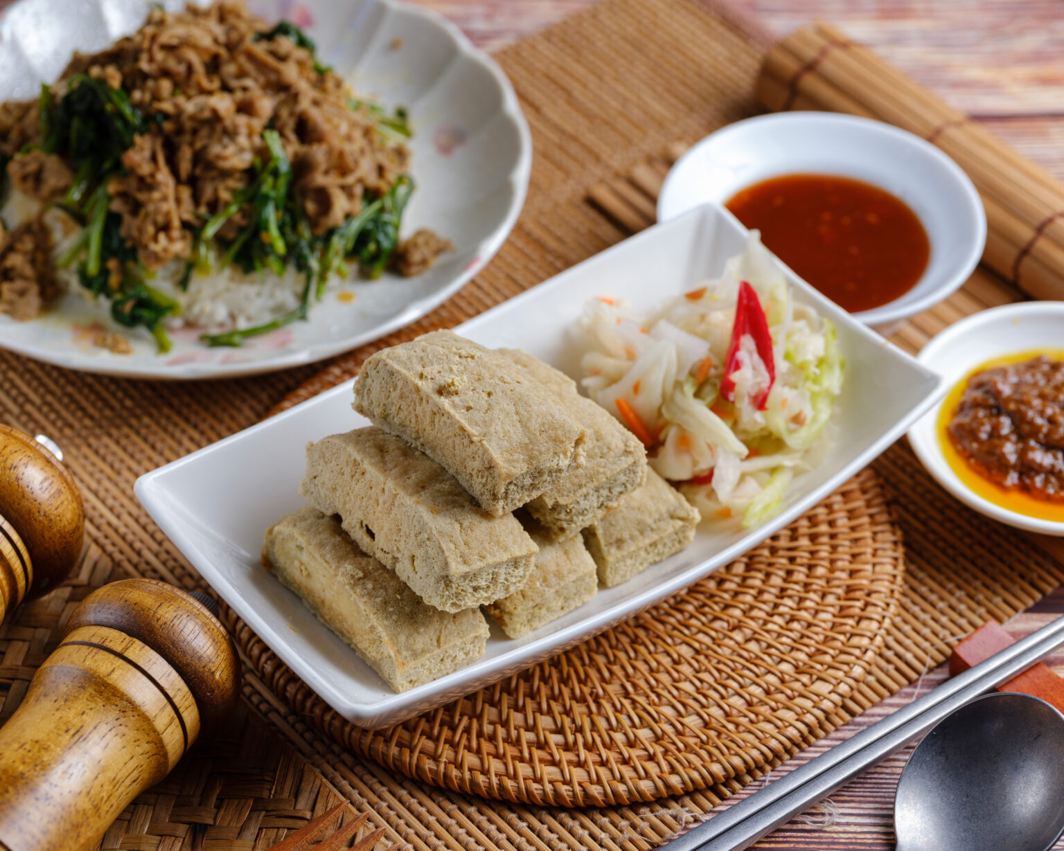 羅東夜市 羊舖子當歸羊肉湯_宜蘭特色炸臭豆腐(1)