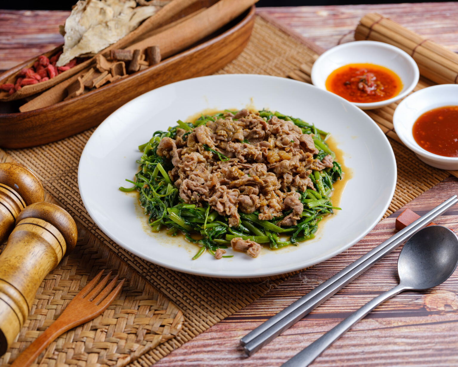 羅東夜市 羊舖子當歸羊肉湯_沙茶青菜羊肉(1)