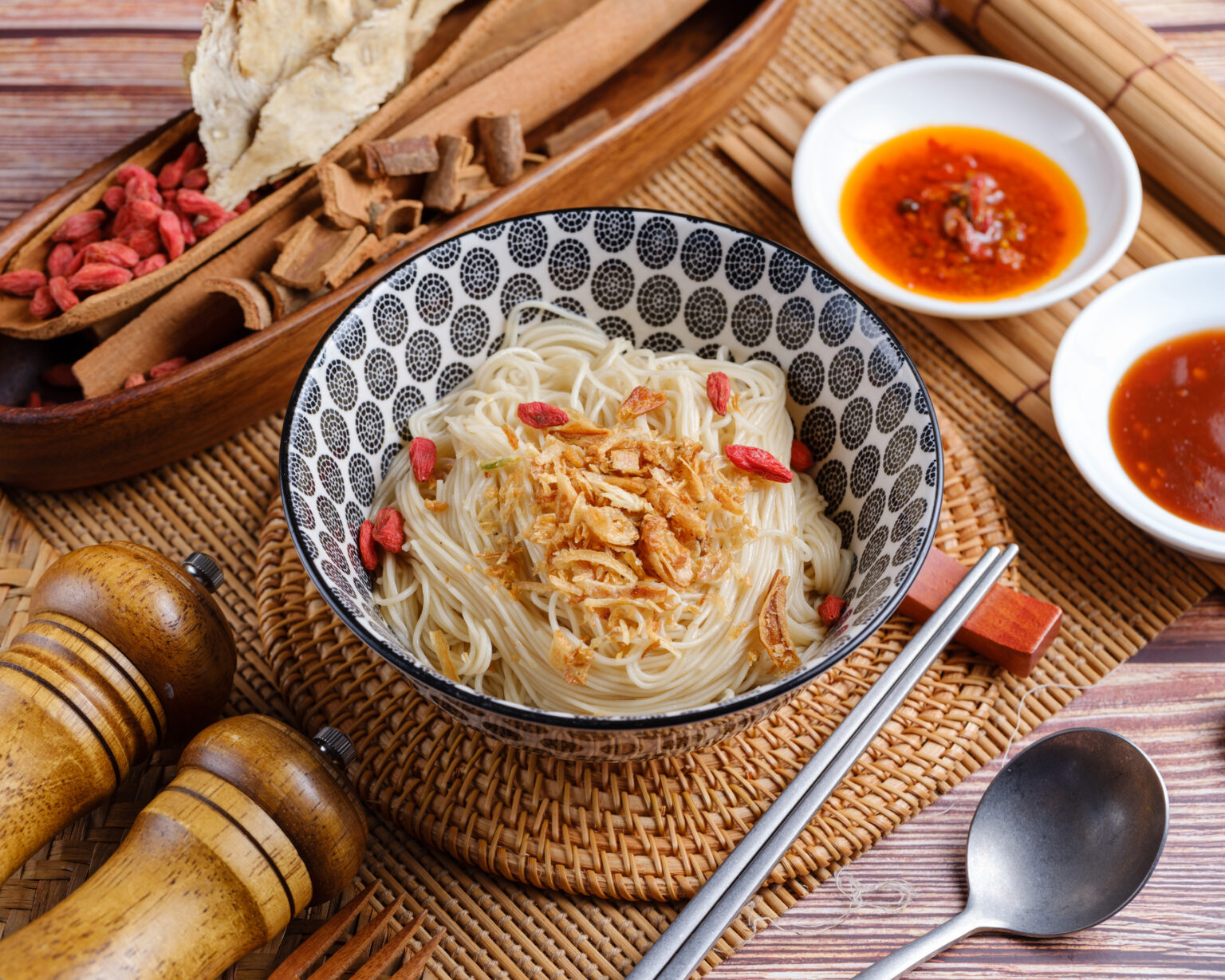 羅東夜市 羊舖子當歸羊肉湯_麻油乾麵線(1)